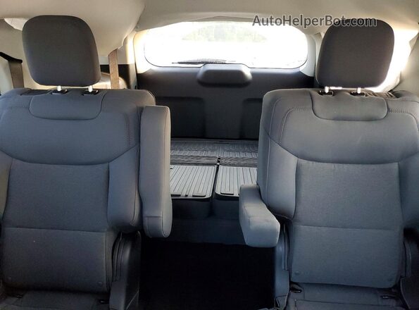 1FMUK7DH9TGA94844 2026 FORD EXPLORER White Vista de los asientos traseros