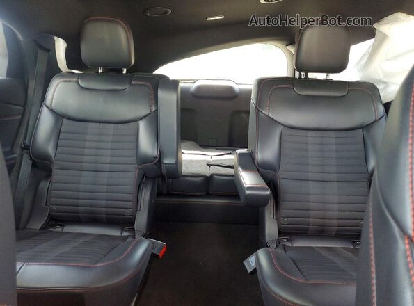 1FMUK7KH0TGA76008 2026 FORD EXPLORER Black უკანა სავარძლების ხედი