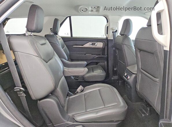1FMUK8DH1SGC31795 2025 FORD EXPLORER Gray Vista interior trasera