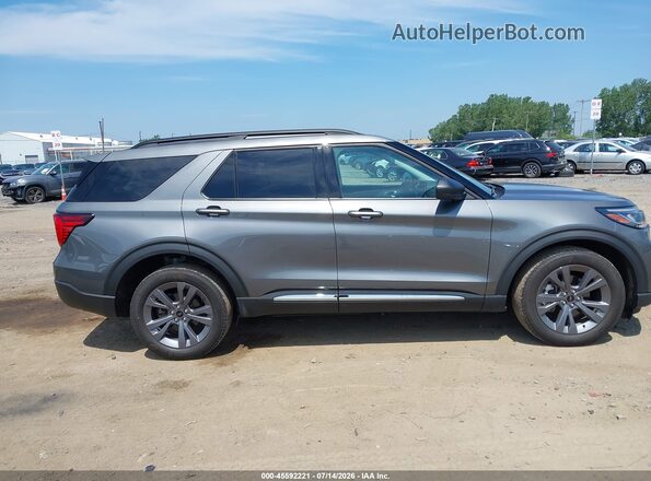 1FMUK8DH4SGC65729 2025 FORD EXPLORER Gray Rear interior view