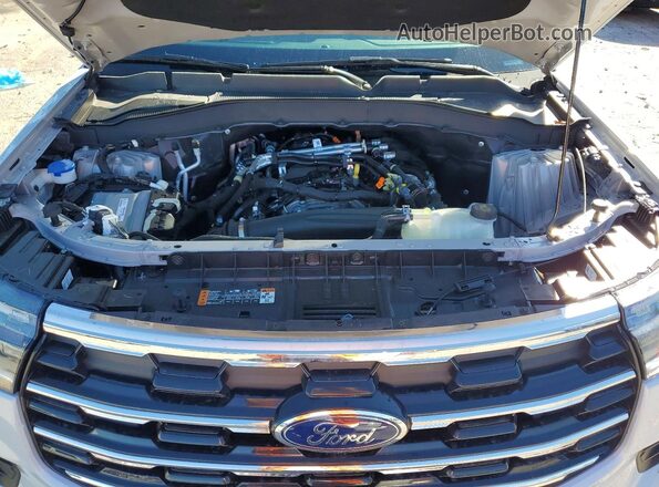 1FMUK8DH5SGC93507 2025 FORD EXPLORER Белый Вид задней части салона