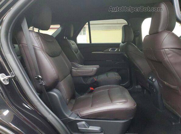 1FMUK8HH6TGA45844 2026 FORD EXPLORER Black Rear interior view
