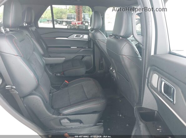 1FMWK7GC0SGC22668 2025 FORD EXPLORER Белый Вид наклейки с VIN-кодом