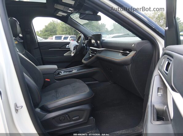 1FMWK8JC7TGA72963 2026 FORD EXPLORER White Vista interior delantera