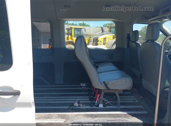 1FMZK1CM1GKB33902 2016 FORD TRANSIT-150 White VIN კოდის სტიკერის ხედი