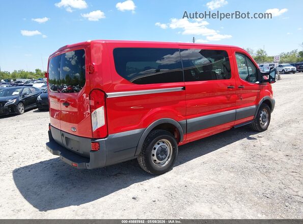 1FMZK1YM1GKB07745 2016 FORD TRANSIT-150 Red უკანა მარჯვენა