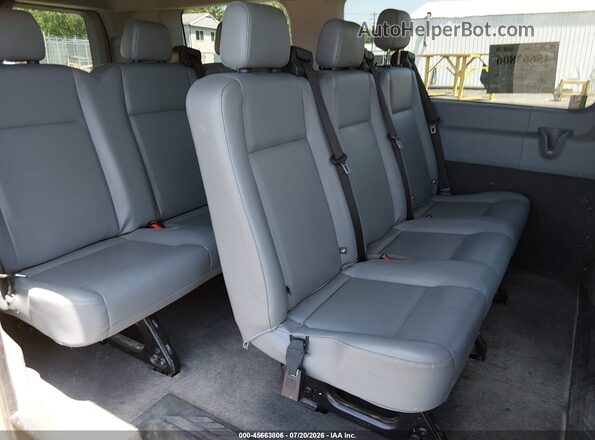 1FMZK1YM6HKA40268 2017 FORD TRANSIT-150 Желтый Вид наклейки с VIN-кодом