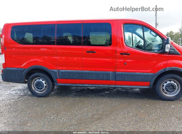 1FMZK1ZM2HKA03037 2017 FORD TRANSIT-150 Red Vista interior trasera