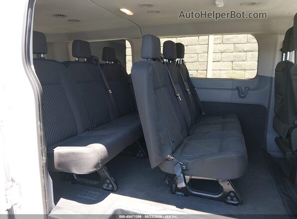 1FMZK1ZM2JKB36001 2018 FORD TRANSIT-150 White VIN կոդի պիտակի տեսք