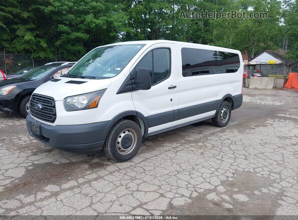 1FMZK1ZM8HKB26650 2017 FORD TRANSIT-150 White Vista tres cuartos delantera izquierda
