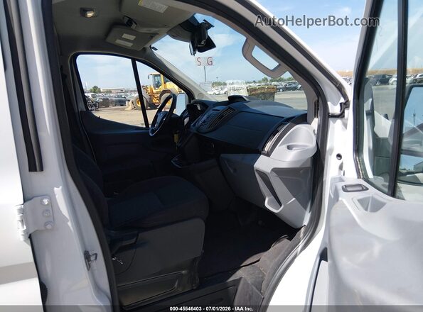 1FMZK1ZM8HKB27992 2017 FORD TRANSIT-150 White Widok wnętrza z przodu