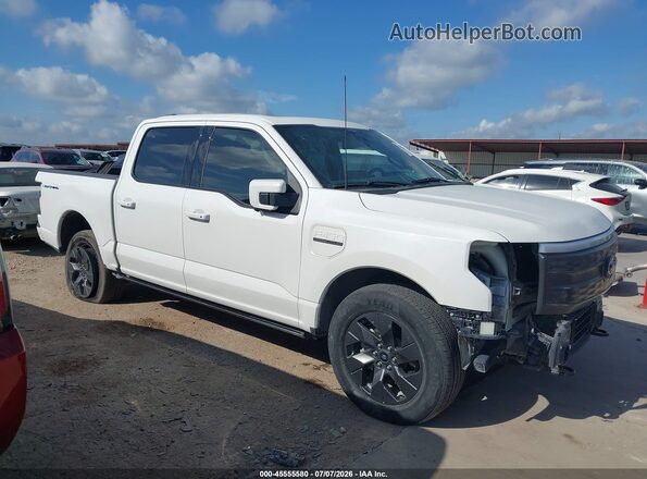 1FT6W1EV2PWG57053 2023 FORD F-150 LIGHTNING White Панорамний вид салону 360°