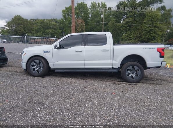 1FT6W5L72RWG09972 2024 FORD F-150 LIGHTNING Серый Панорамный вид салона 360°