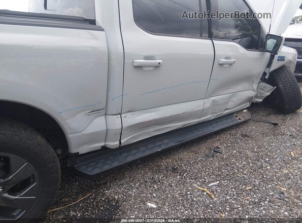 1FT6W5L72RWG09972 2024 FORD F-150 LIGHTNING Серый Вид спереди