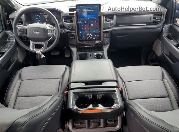 1FT6W5L73RWG13125 2024 FORD F150 Серый Вид панели приборов