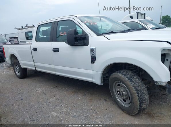 1FT7W2A65KEE89898 2019 FORD F-250 White Widok wnętrza z tyłu