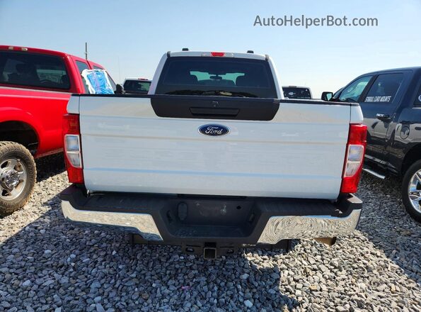 1FT7W2A66NEC68833 2022 FORD F250 White Հետևի տեսք