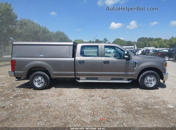 1FT7W2A69KED02484 2019 FORD F-250 Pewter Vista interior trasera