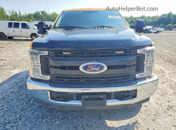 1FT7W2A69KEE77012 2019 FORD F250 Yellow Вид спереду