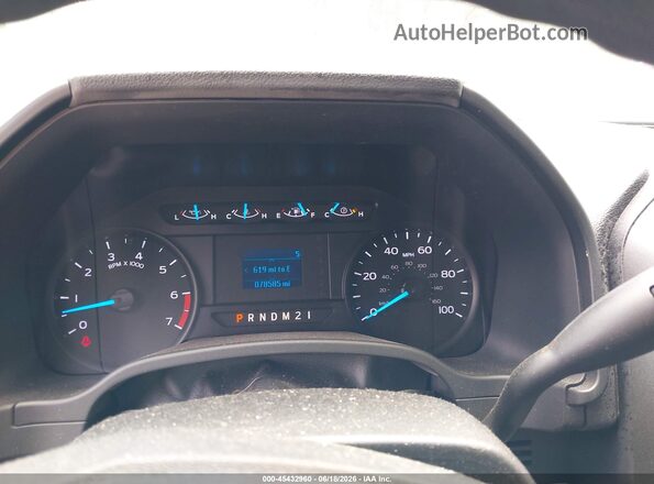 1FT7W2A69KEE92562 2019 FORD F-250 Blue Widok tylnych siedzeń