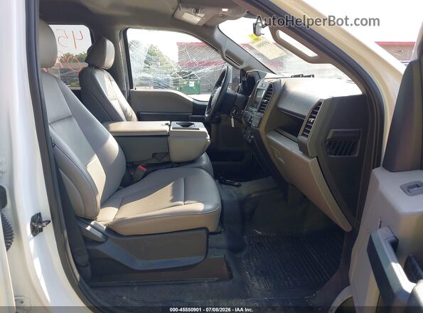 1FT7W2A69NEE29997 2022 FORD F-250 White Вид салону спереду