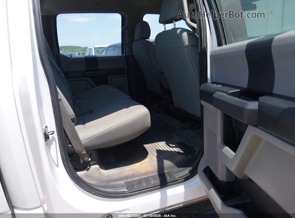 1FT7W2A6XJEC48711 2018 FORD F-250 White VIN կոդի պիտակի տեսք