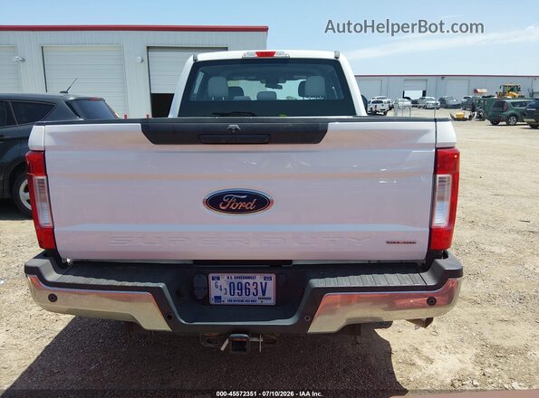 1FT7W2A6XJEC48711 2018 FORD F-250 White 