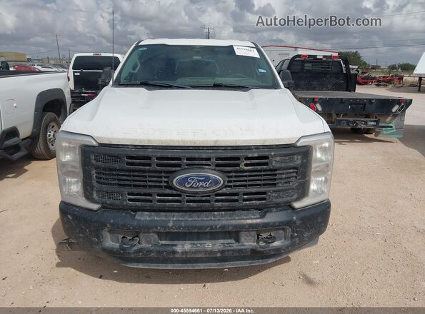 1FT7W2AA6PEC34835 2023 FORD F-250 White ხელსაწყოთა პანელის ხედი