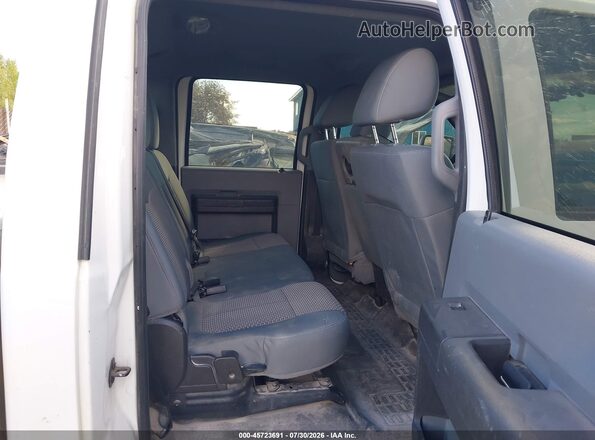 1FT7W2B60GEB95587 2016 FORD F-250 White VIN sticker view