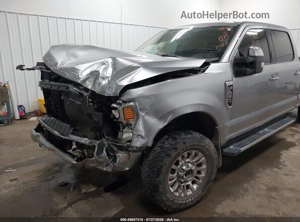 1FT7W2B60LEC89110 2020 FORD F-250 Silver Вид спереду