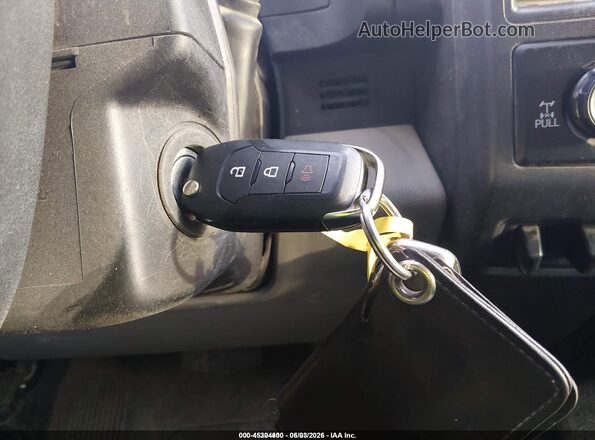 1FT7W2B61JEC69946 2018 FORD F-250 Серый Вид подкапотного пространства