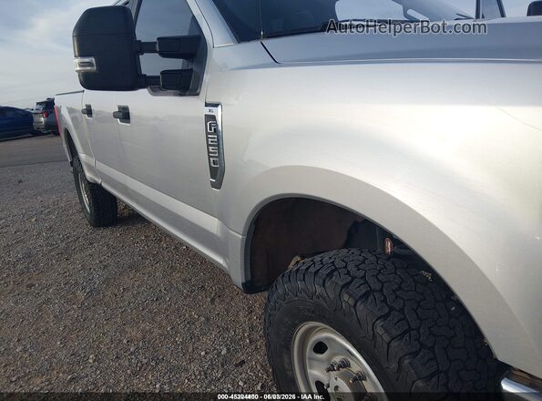 1FT7W2B61JEC69946 2018 FORD F-250 Серый Задняя правая четверть
