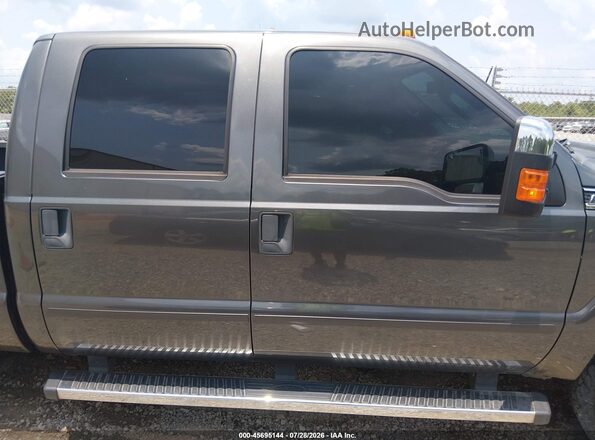 1FT7W2B62GEC67180 2016 FORD F-250 Gray Vista interior trasera