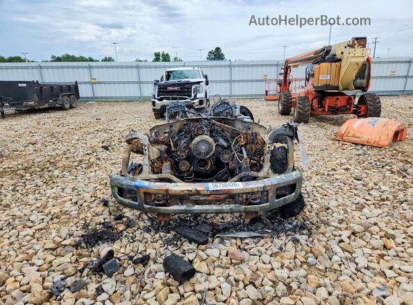 1FT7W2B62HEB66867 2017 FORD F250 Burn Widok z przodu