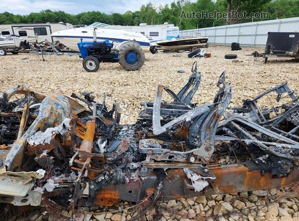 1FT7W2B62HEB66867 2017 FORD F250 Burn Widok wnętrza z przodu