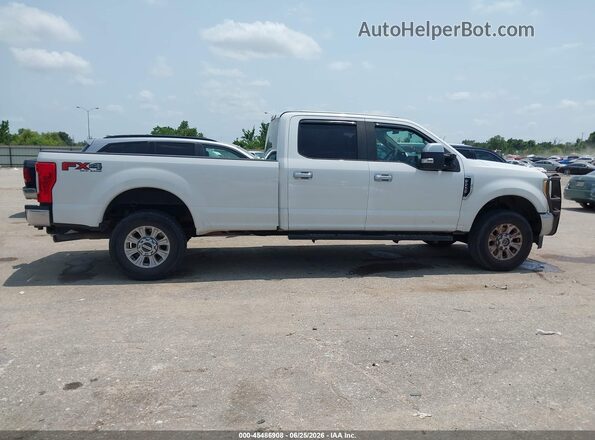 1FT7W2B62HEC88693 2017 FORD F-250 White Вид задньої частини салону