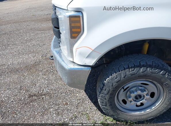 1FT7W2B62KEF03206 2019 FORD F-250 White Սալոնի հետևի տեսք