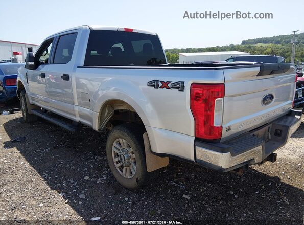 1FT7W2B63HEE98008 2017 FORD F-250 Silver Trasero izquierdo