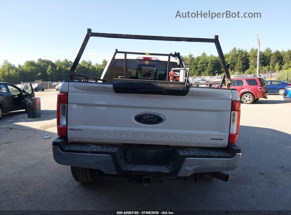 1FT7W2B63HEF04017 2017 FORD F-250 White 