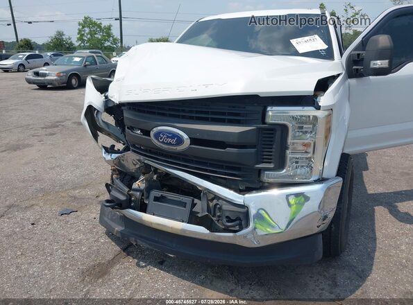 1FT7W2B63JEC04063 2018 FORD F-250 Белый Вид спереди