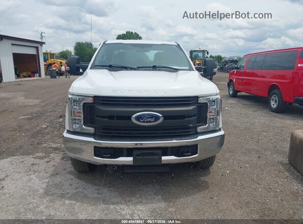 1FT7W2B63JEC22126 2018 FORD F-250 White ხელსაწყოთა პანელის ხედი