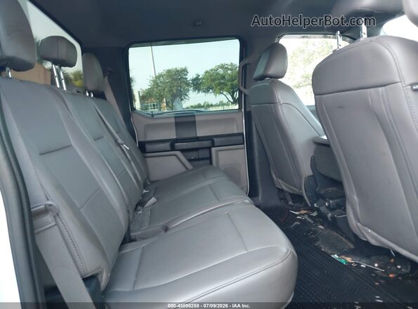1FT7W2B63JEC93066 2018 FORD F-250 White VIN կոդի պիտակի տեսք