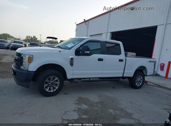 1FT7W2B63JEC93066 2018 FORD F-250 White Սալոնի 360 աստիճան տեսք