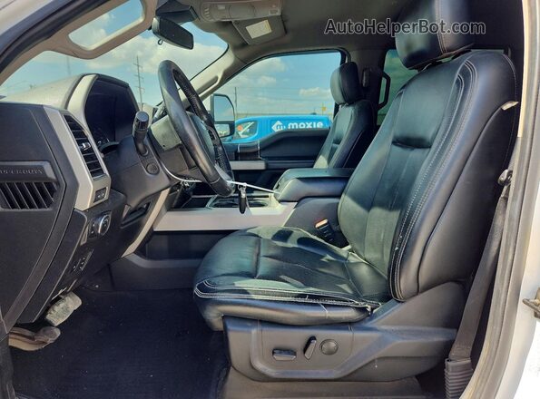 1FT7W2B63LEC47143 2020 FORD F250 White Vista interior delantera