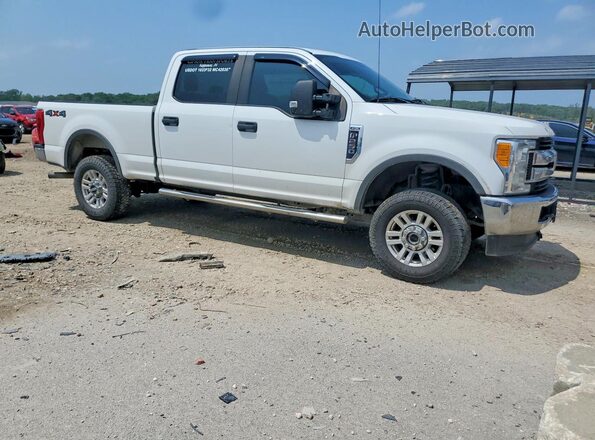 1FT7W2B64HEF51685 2017 FORD F250 Белый Передняя правая четверть