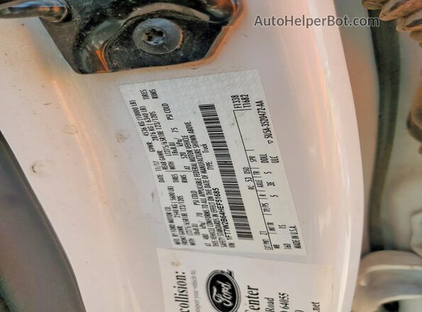 1FT7W2B64HEF51685 2017 FORD F250 Белый Вид подкапотного пространства
