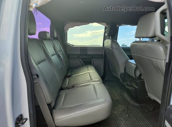 1FT7W2B65HED72331 2017 FORD F250 White Rear seats view