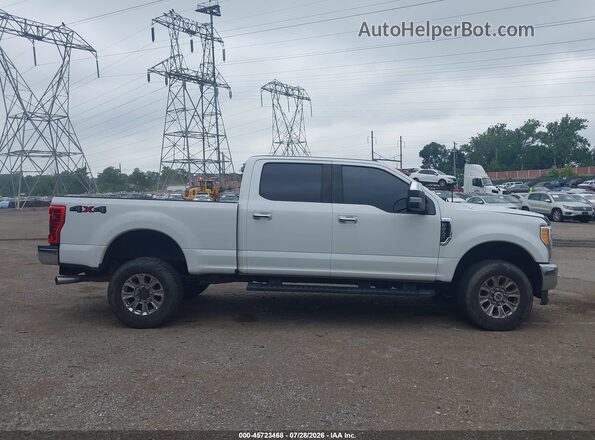 1FT7W2B66HEF05050 2017 FORD F-250 White უკანა სალონის ხედი