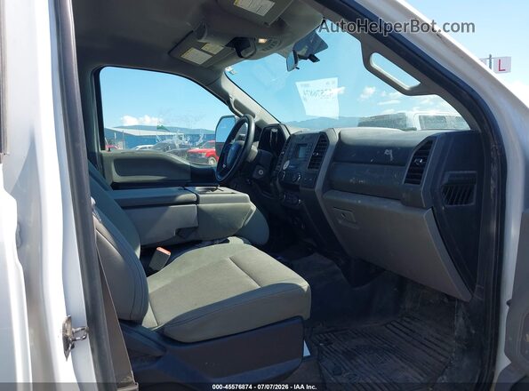 1FT7W2B66KEF03208 2019 FORD F-250 White Front interior view