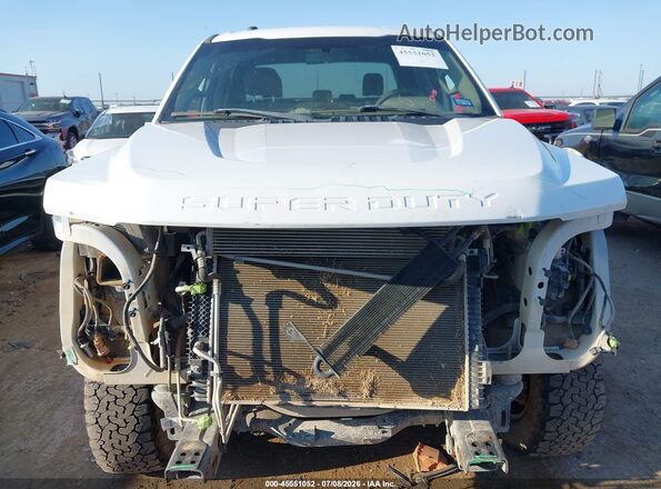 1FT7W2B68JEC19691 2018 FORD F-250 White Vista interior trasera